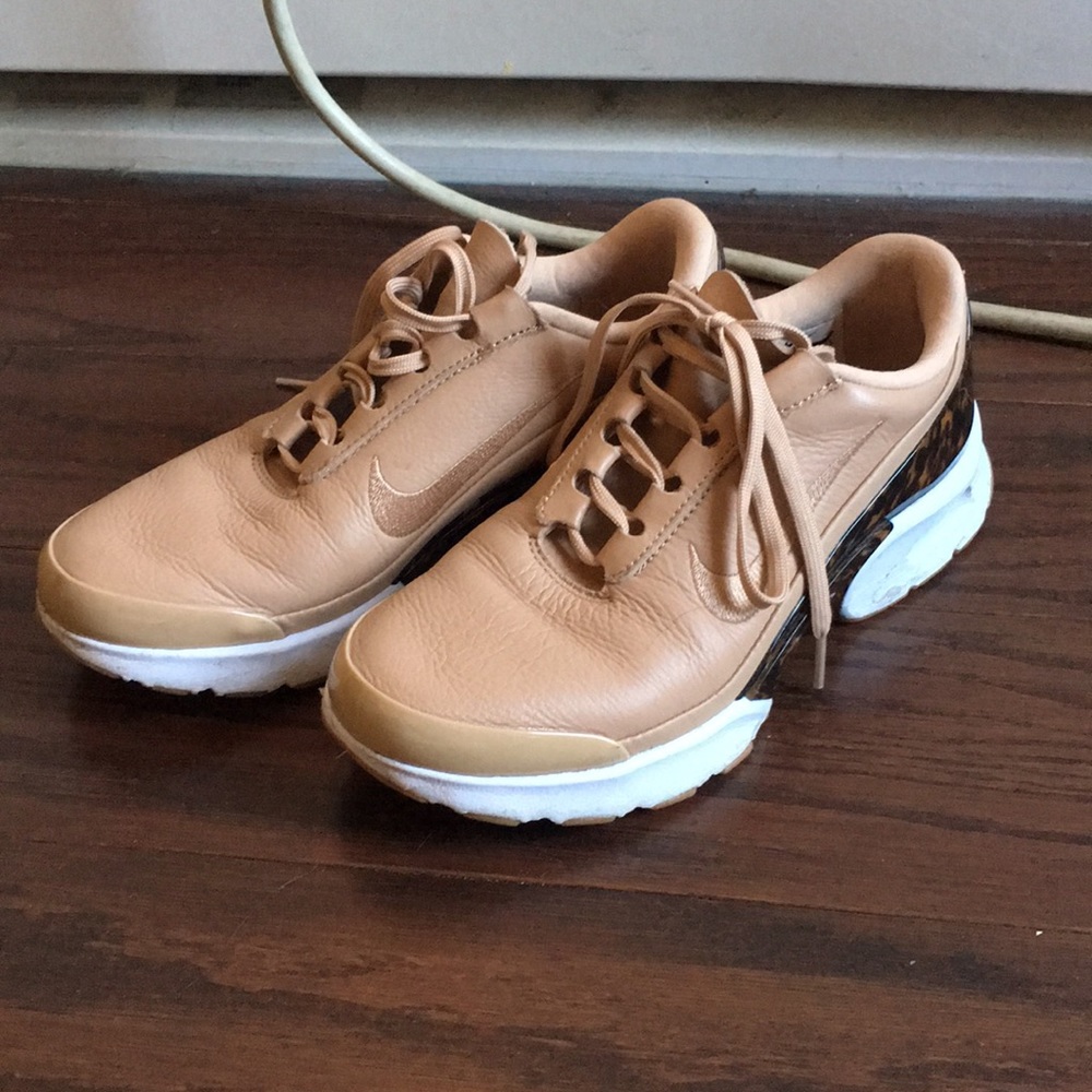 Nike Sneakers (soft pink) with Leopard Trim